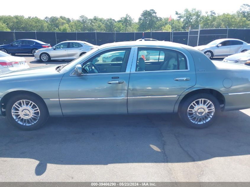 2006 Lincoln Town Car Signature Limited VIN: 1LNHM82V56Y634179 Lot: 39466290