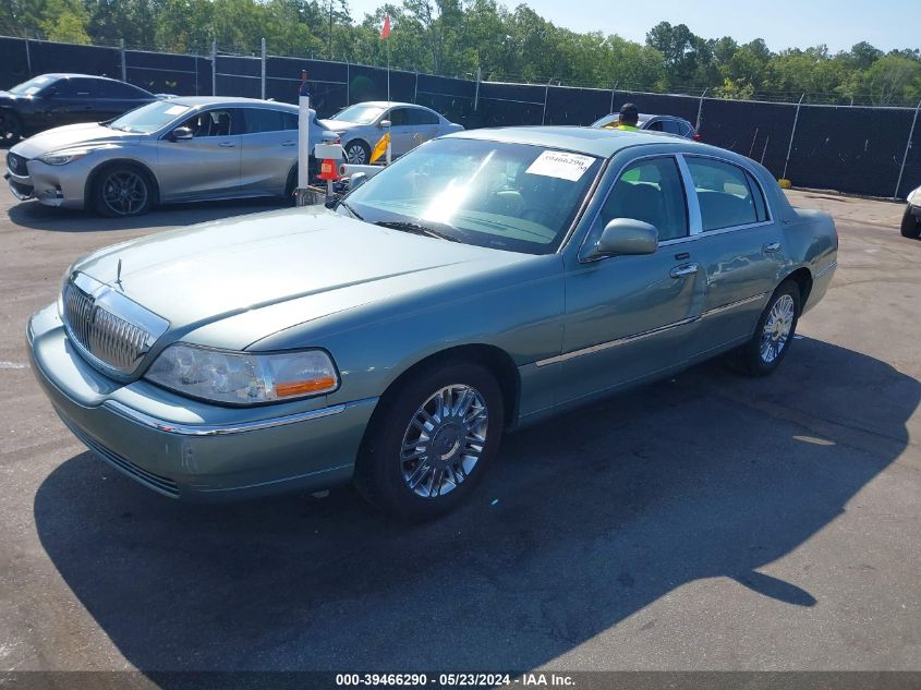 2006 Lincoln Town Car Signature Limited VIN: 1LNHM82V56Y634179 Lot: 39466290