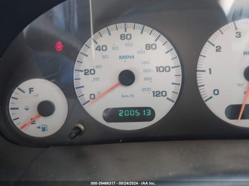 2001 Dodge Grand Caravan Sport VIN: 2B4GP44371R373305 Lot: 39466317