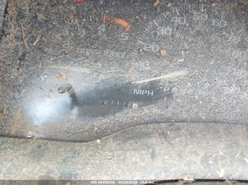 1995 Chevrolet Gmt-400 C2500 VIN: 2GCFC29K0S1100169 Lot: 39466508