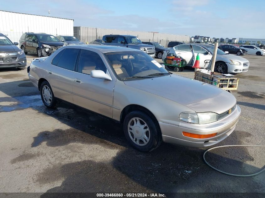 1994 Toyota Camry Xle VIN: JT2GK13EXR0069113 Lot: 39466860