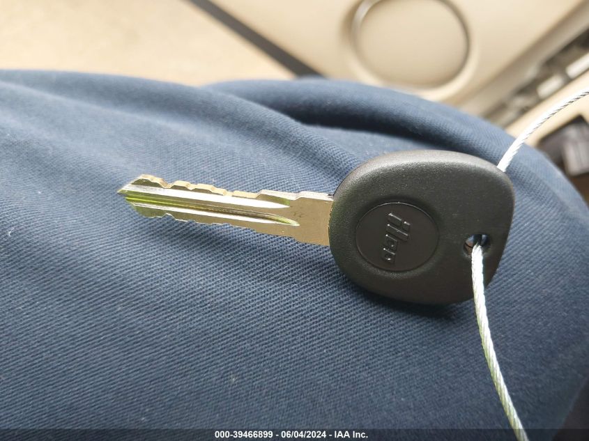 2011 Cadillac Escalade Standard VIN: 1GYS4AEF1BR383598 Lot: 39466899