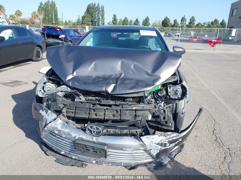 2016 Toyota Camry Le VIN: 4T1BF1FK4GU569440 Lot: 39466928