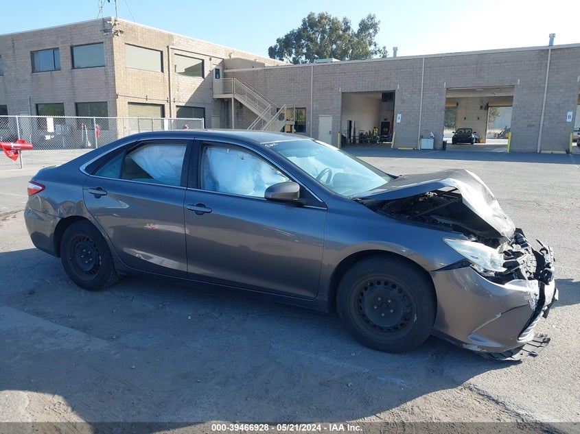 2016 Toyota Camry Le VIN: 4T1BF1FK4GU569440 Lot: 39466928