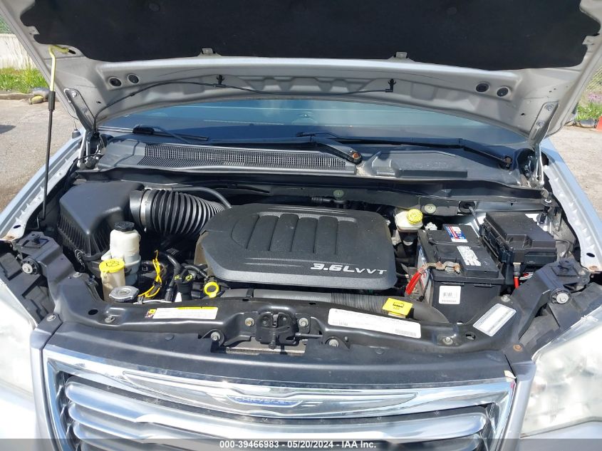 2011 Chrysler Town & Country Touring-L VIN: 2A4RR8DG4BR758302 Lot: 39466983