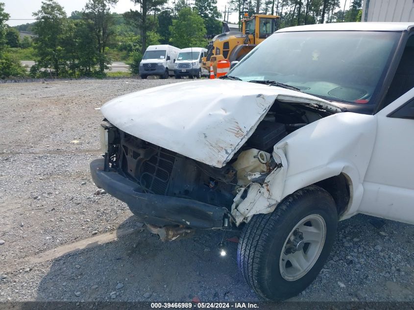 2002 GMC Sonoma Sl VIN: 1GTCS145428177190 Lot: 39466989