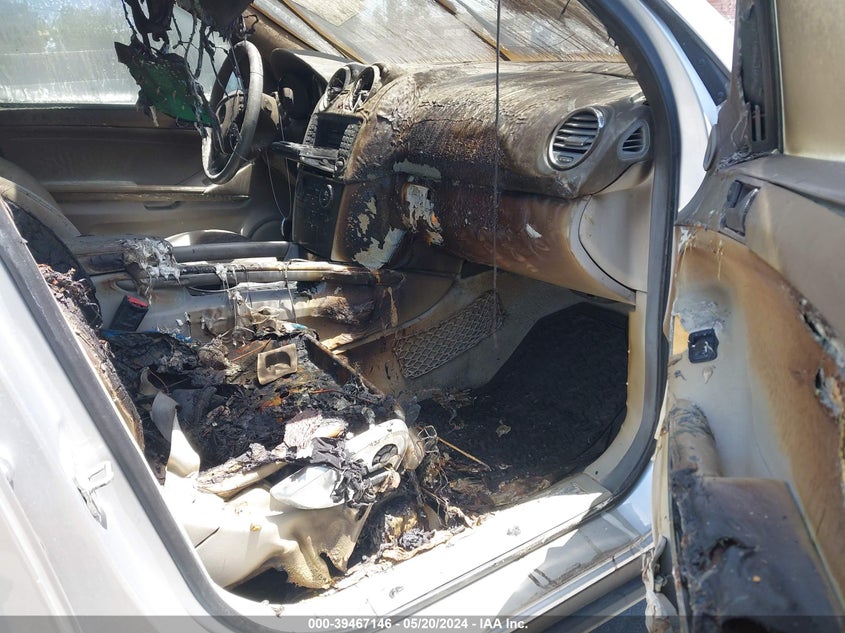 2006 Mercedes-Benz Ml 500 4Matic VIN: 4JGBB75E06A073027 Lot: 39467146