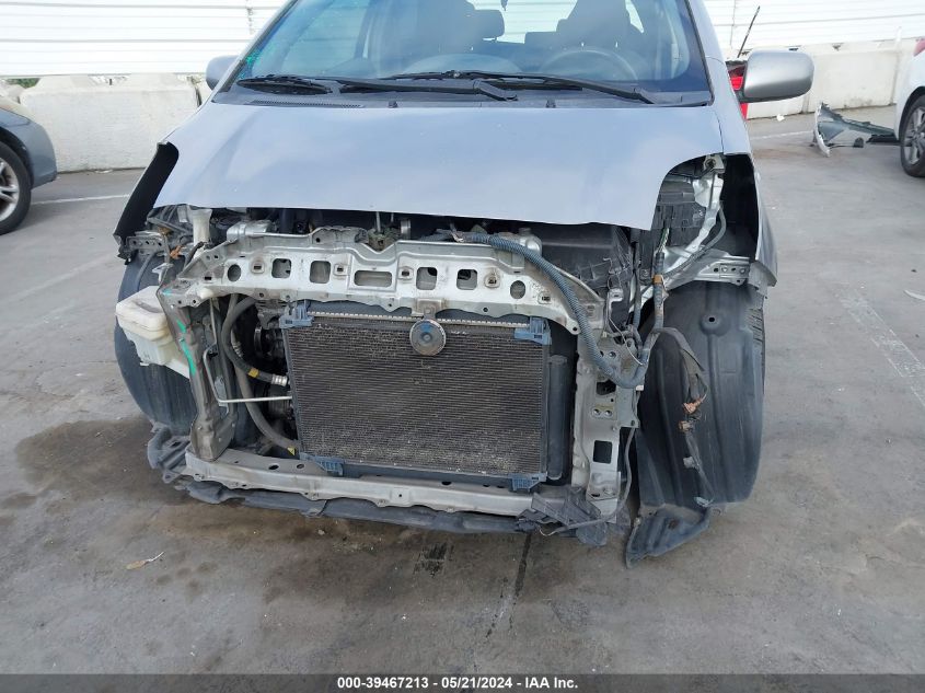 2007 Toyota Yaris VIN: JTDJT923975083951 Lot: 39467213