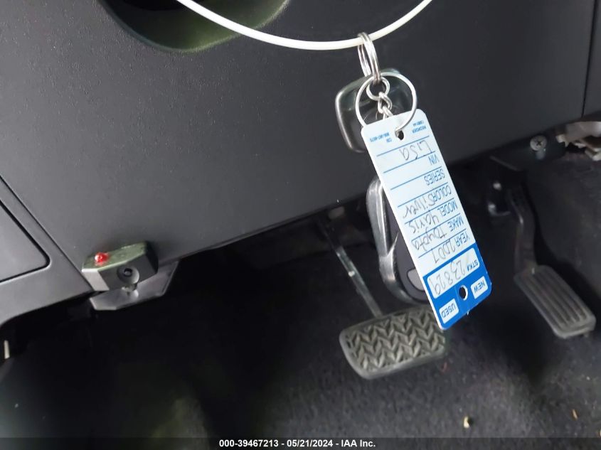 2007 Toyota Yaris VIN: JTDJT923975083951 Lot: 39467213