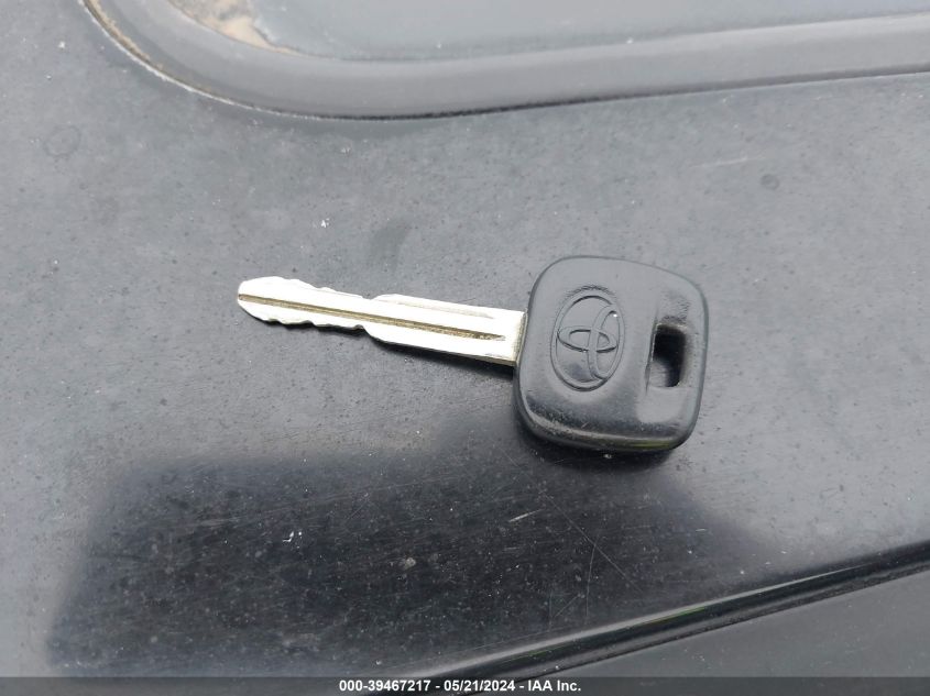 2003 Toyota Camry Le VIN: 4T1BE32K13U128041 Lot: 39467217