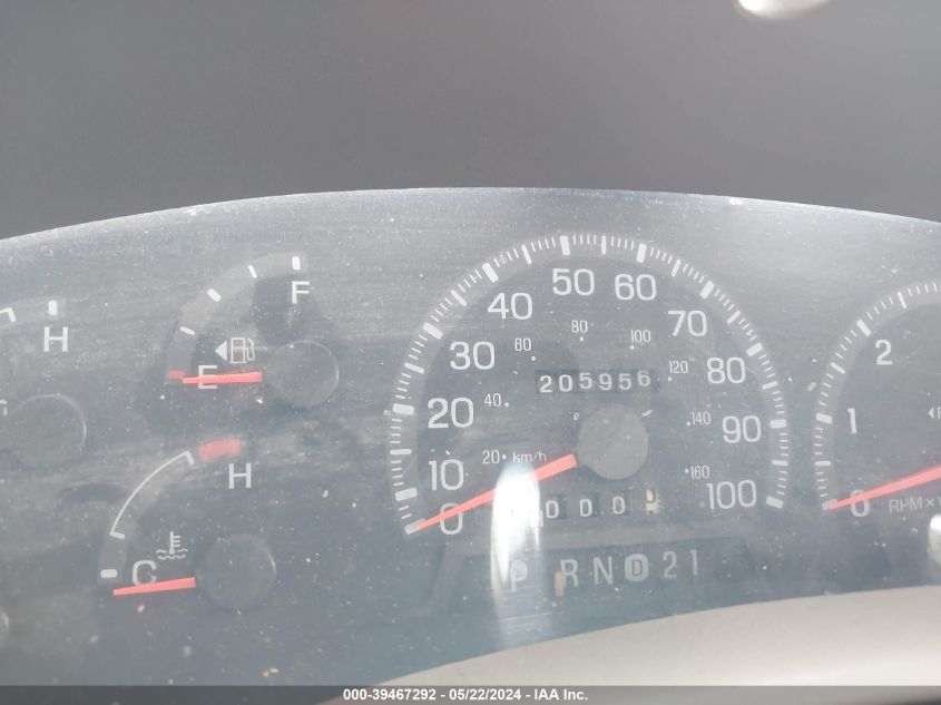 1998 Ford Expedition Eddie Bauer/Xlt VIN: 1FMPU18L6WLA95092 Lot: 39467292