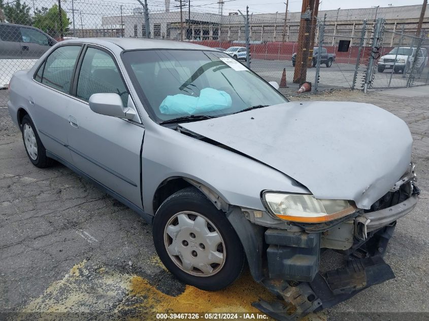 1999 Honda Accord Lx VIN: 1HGCG6651XA136285 Lot: 39467326