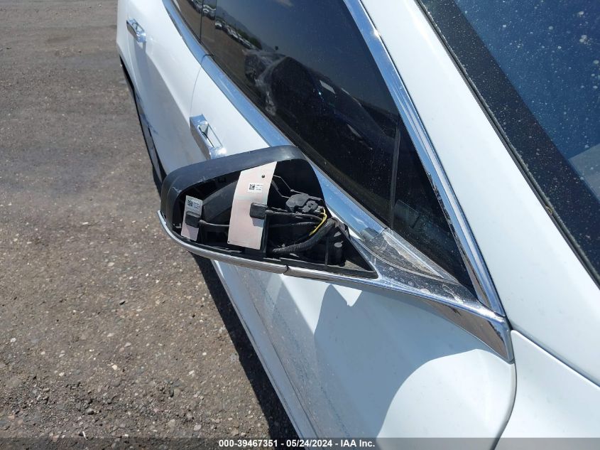 2016 Tesla Model S 60/70/75/85 VIN: 5YJSA1E11GF160042 Lot: 39467351