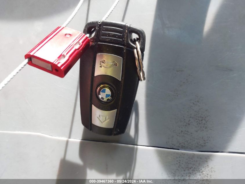 2007 BMW 328Xi VIN: WBAVC73507KP32640 Lot: 39467360