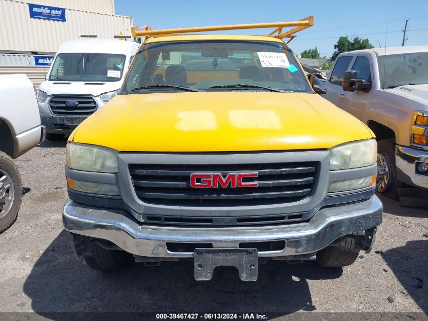 2004 GMC New Sierra C2500 VIN: 1GDGC24U44E384772 Lot: 39467427