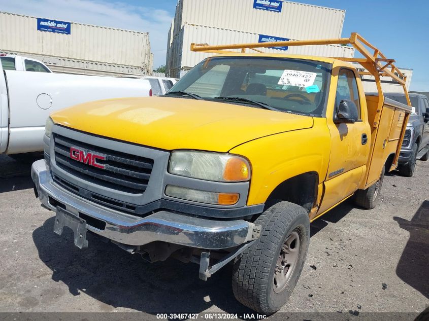 2004 GMC New Sierra C2500 VIN: 1GDGC24U44E384772 Lot: 39467427