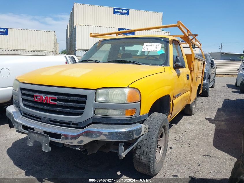 2004 GMC New Sierra C2500 VIN: 1GDGC24U44E384772 Lot: 39467427