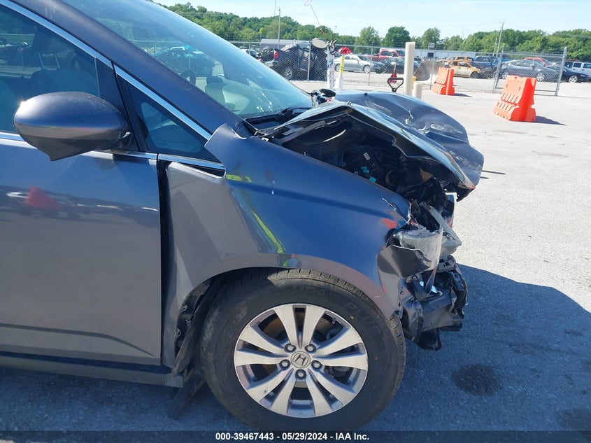 2016 Honda Odyssey Se VIN: 5FNRL5H35GB066579 Lot: 39467443