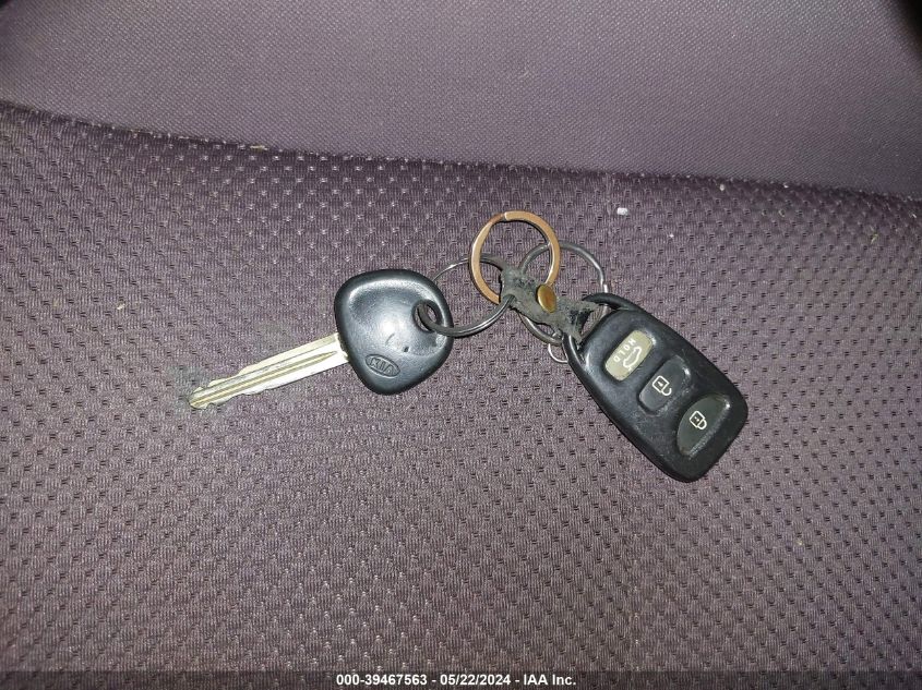 2010 Kia Forte Ex VIN: KNAFU4A2XA5072590 Lot: 39467563