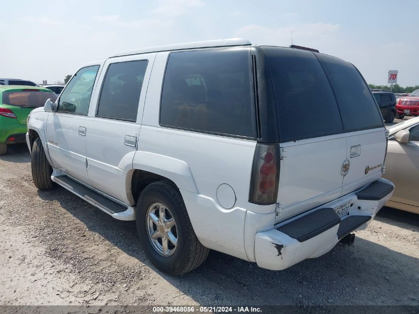 2000 Cadillac Escalade VIN: 1GYEK13R2YR156767 Lot: 39468056