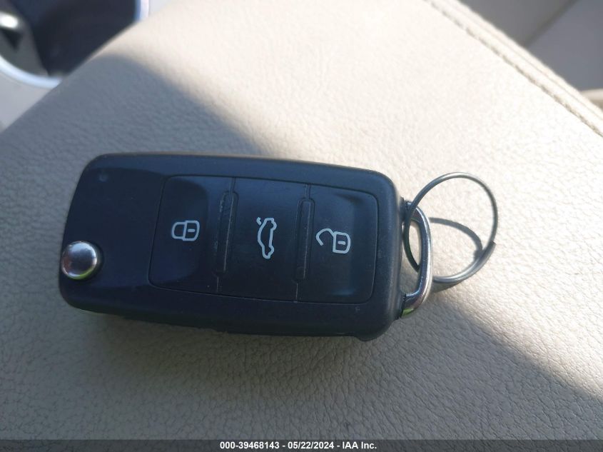 2014 Volkswagen Passat 2.0L Tdi Se VIN: 1VWBN7A37EC007350 Lot: 39468143