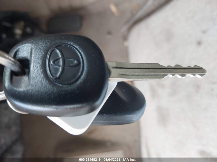 2008 Toyota Camry Solara Se/Sle/Sport VIN: 4T1FA38P38U141588 Lot: 39468219