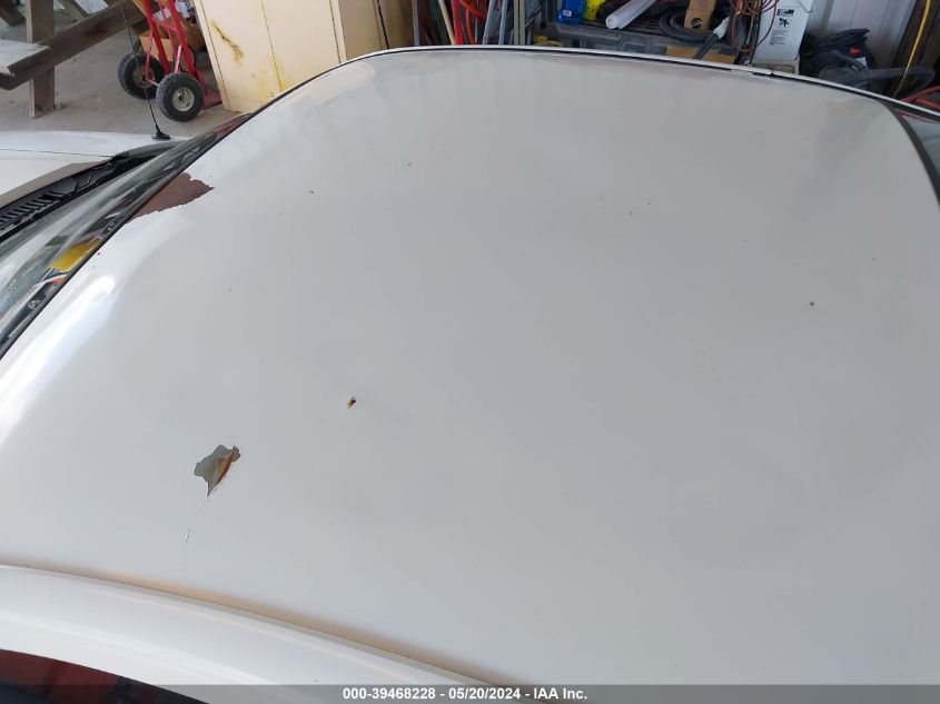 2000 Ford Mustang VIN: 1FAFP4043YF278518 Lot: 39468228