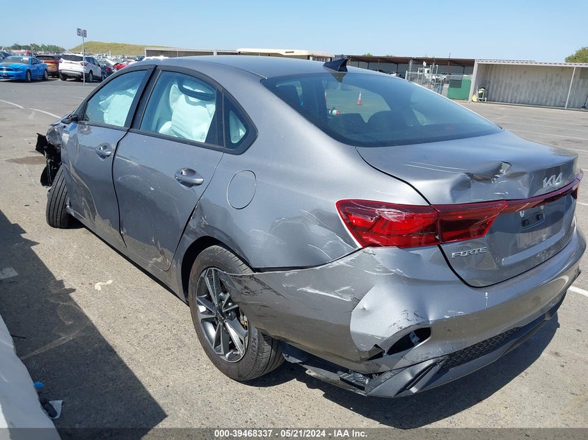 VIN 3KPF24AD6PE683160 2023 KIA FORTE LXS
