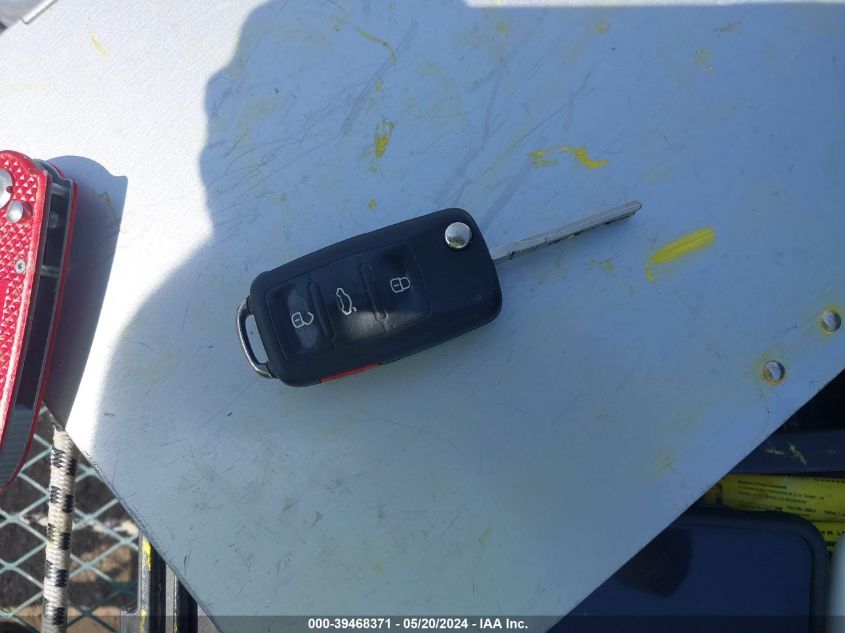 2011 Volkswagen Jetta 2.5L Se VIN: 3VWDX7AJ6BM323432 Lot: 39468371