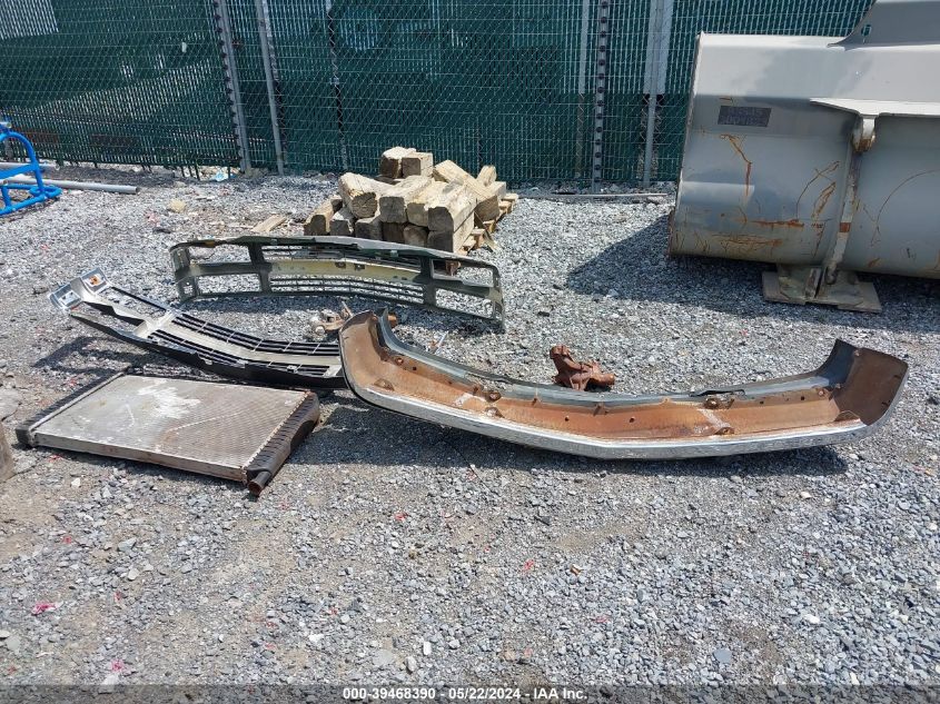 1995 Chevrolet Gmt-400 VIN: 1GCHC39N0SE105928 Lot: 39468390