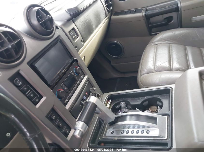 2003 Hummer H2 VIN: 5GRGN23U13H116239 Lot: 39468424