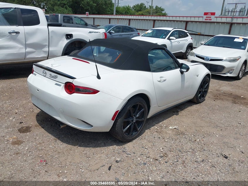 2019 Mazda Mx-5 Miata Club VIN: JM1NDAC74K0306064 Lot: 39468595