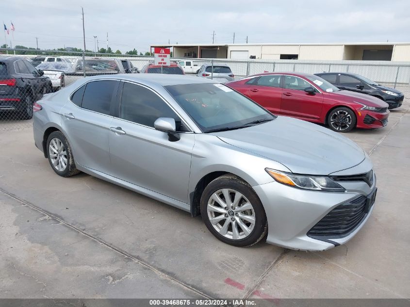 2018 Toyota Camry Le VIN: 4T1B11HK3JU129776 Lot: 39468675