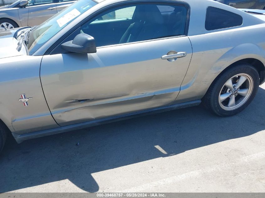 2008 Ford Mustang V6 Deluxe/V6 Premium VIN: 1ZVHT80N585156048 Lot: 39468757