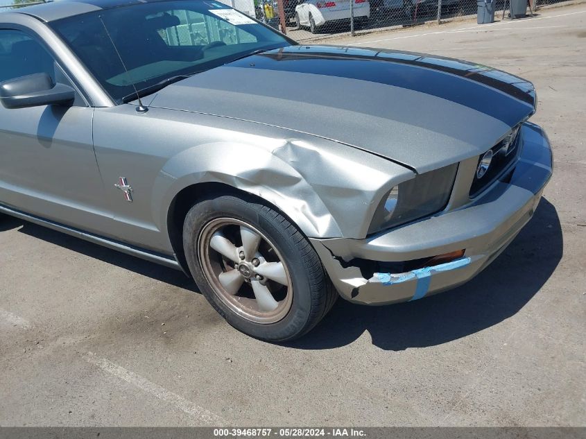 2008 Ford Mustang V6 Deluxe/V6 Premium VIN: 1ZVHT80N585156048 Lot: 39468757