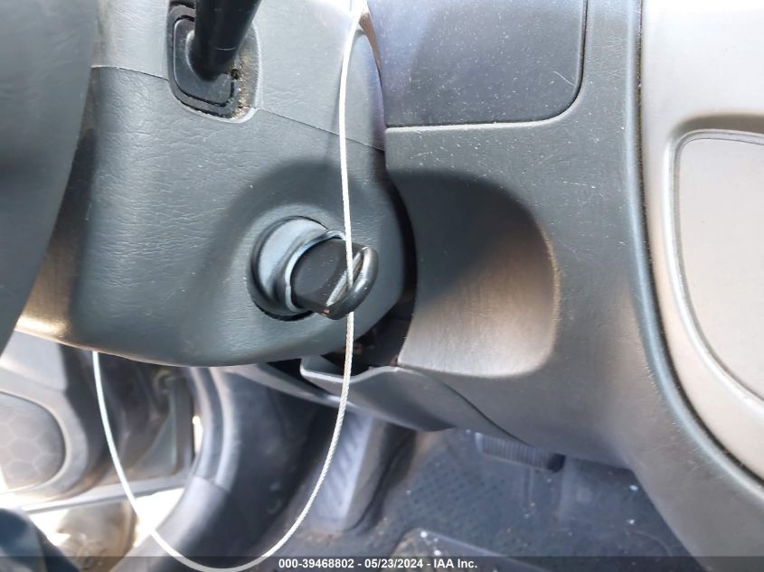 2005 Ford Escape Xlt VIN: 1FMYU03125KE02296 Lot: 39468802