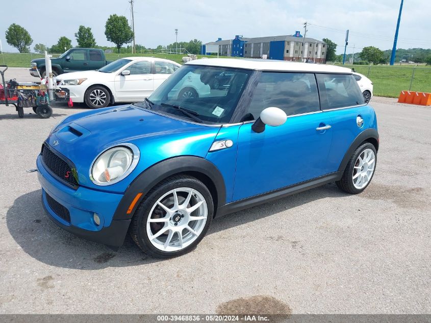 2007 Mini Cooper S VIN: WMWMF73517TL86305 Lot: 39468836