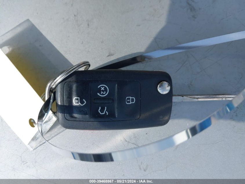 2015 Volkswagen Passat 2.0L Tdi Sel Premium VIN: 1VWCV7A34FC074204 Lot: 39468867