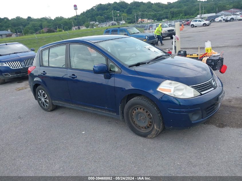 2007 Nissan Versa 1.8S VIN: 3N1BC13E27L404656 Lot: 39468882