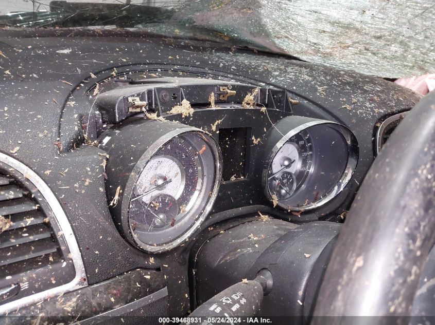 2013 Chrysler 300C Awd VIN: 2C3CCAKG1DH645055 Lot: 39468931