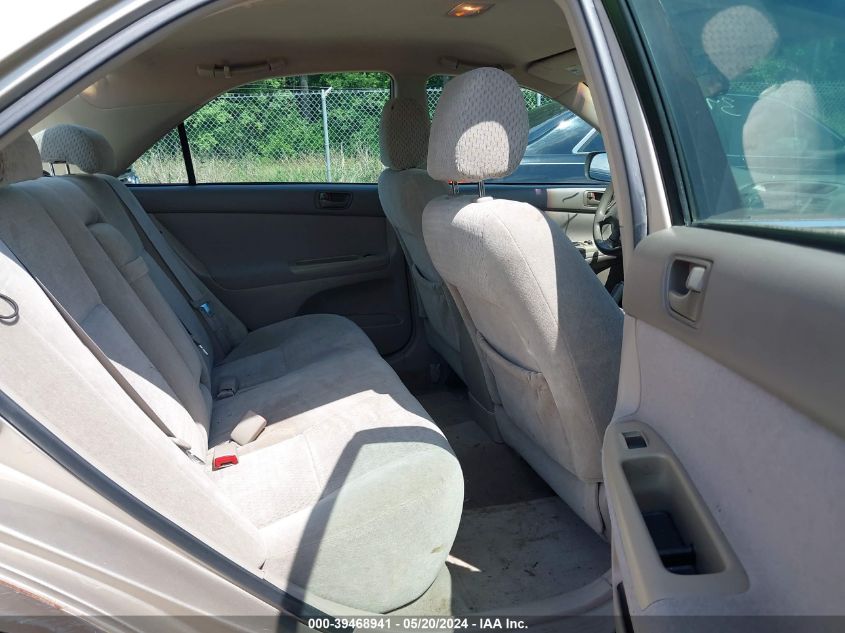 2004 Toyota Camry Le VIN: 4T1BE32K24U867016 Lot: 39468941