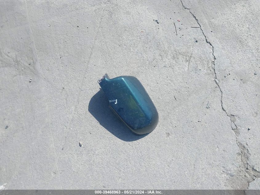 2000 Honda Accord 2.3 Lx VIN: 3HGCG6658YG700811 Lot: 39468963