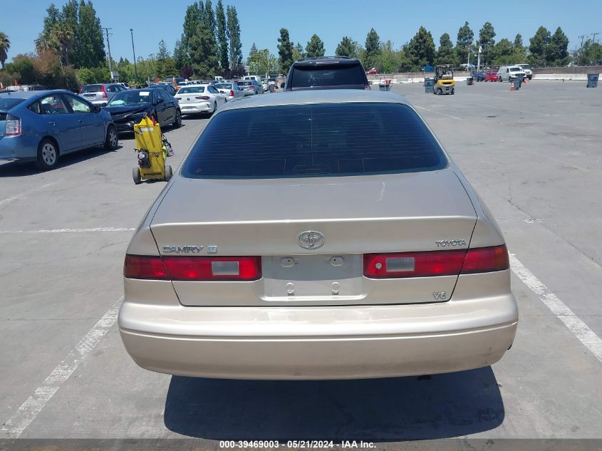 1998 Toyota Camry Le V6 VIN: JT2BF28K0W0123467 Lot: 39469003