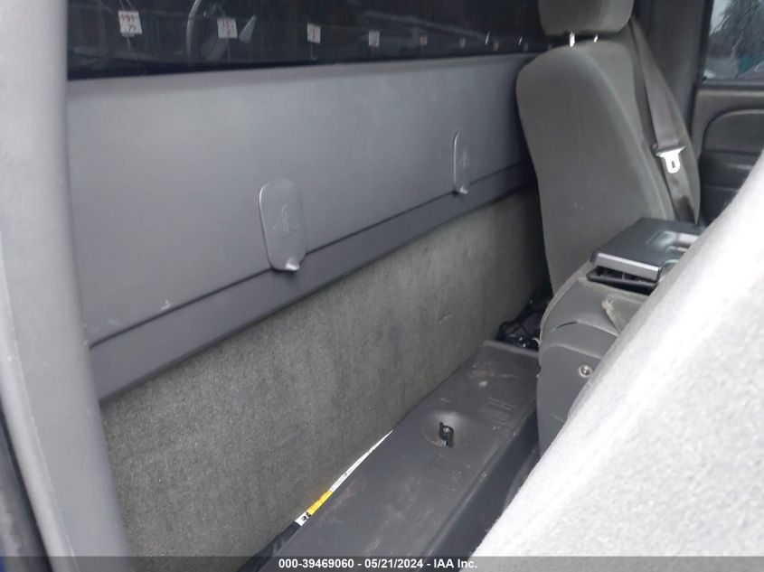 2004 Chevrolet Silverado 1500 Ls VIN: 1GCEC14T24Z111710 Lot: 39469060