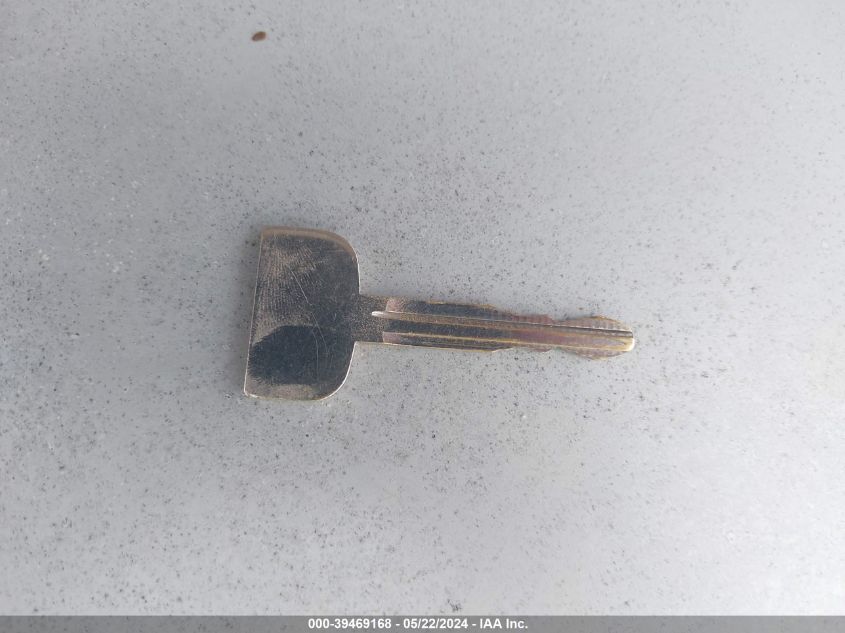 2001 Chevrolet Prizm VIN: 1Y1SK528X1Z418559 Lot: 39469168