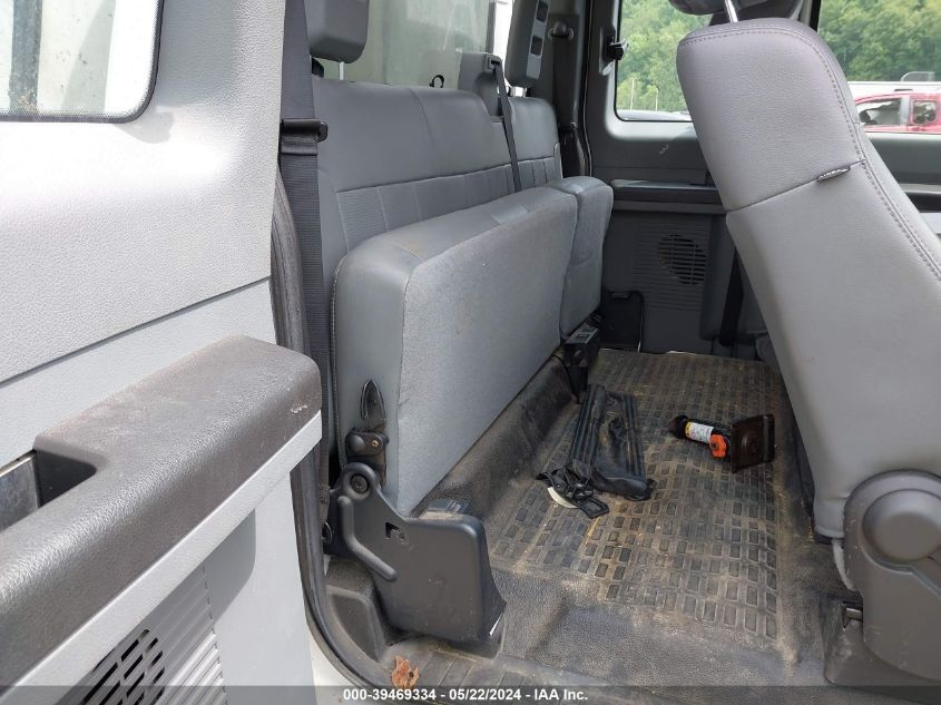 2011 Ford F-250 Xl VIN: 1FT7X2A66BEA54837 Lot: 39469334