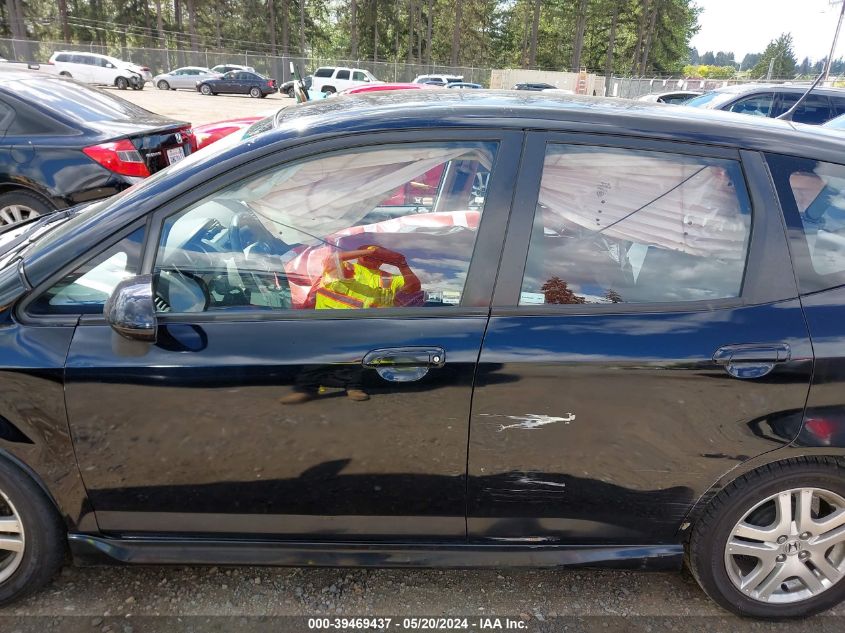 2007 Honda Fit Sport VIN: JHMGD38657S055960 Lot: 39469437