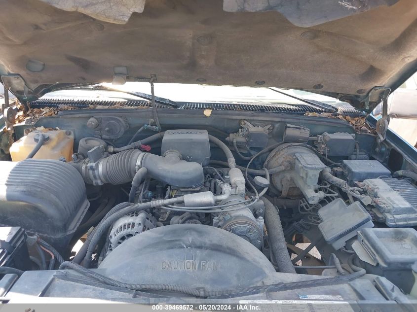 1996 Chevrolet Gmt-400 C1500 VIN: 2GCEC19RXT1180553 Lot: 39469572