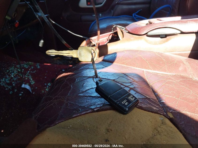 1996 Chevrolet Gmt-400 C1500 VIN: 1GCEC14RXTE114414 Lot: 39469582