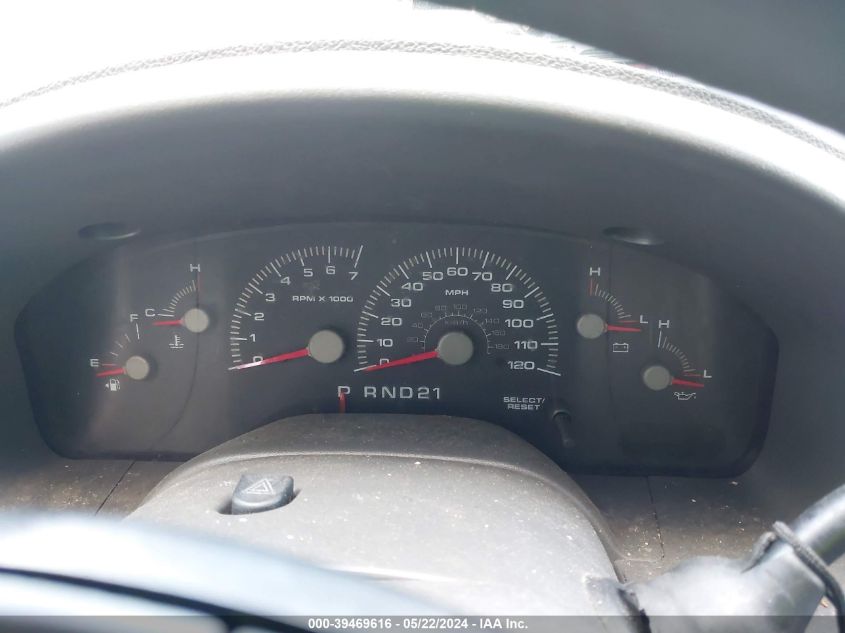 2004 Ford Expedition Xlt VIN: 1FMPU15L04LA53678 Lot: 39469616